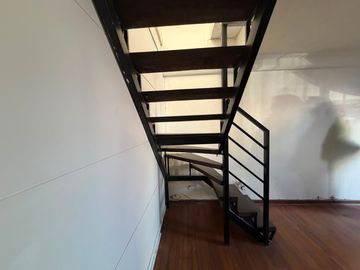 VENDE CASA  3D 1B METRO LO CRUZAT QUILICURA