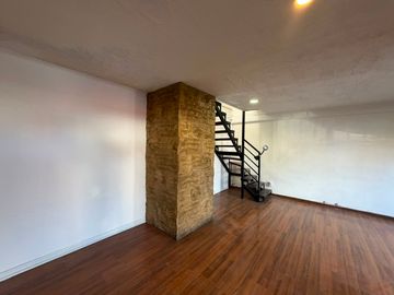 VENDE CASA  3D 1B METRO LO CRUZAT QUILICURA