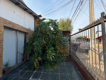 VENDE CASA  3D 1B METRO LO CRUZAT QUILICURA