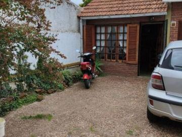 SAN BERNARDO,DUPLEX , MUY BUENA UBICACIÓN, Y ESTADO, MAGNIFICA OPORTUNIDAD