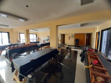SE ALQUILA DEPOSITO 1800 M2 EN VILLA MADERO