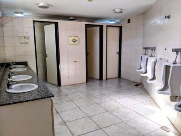 Alquiler Oficina Comercial Av.RoqueSaenzPeña 1149