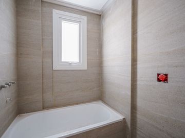 DEPARTAMENTO 3 AMBIENTES VENTA PALERMO COCHERA