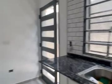 Casa PH en venta en Victoria