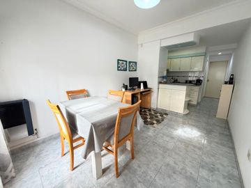 VENTA PH 2 AMBIENTES EN RAMOS MEJIA COCHERA