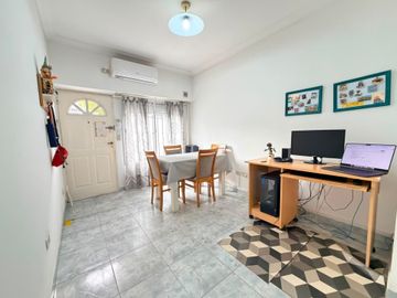 VENTA PH 2 AMBIENTES EN RAMOS MEJIA COCHERA