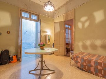 VENTA CASA/LOTE  VILLA CRESPO 1011 m2 VENDIBLES