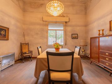 VENTA CASA/LOTE  VILLA CRESPO 1011 m2 VENDIBLES