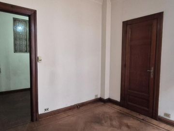 Venta departamento 4 amb dependencia