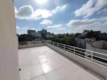 Alquiler V.Urquiza 2 amb con terraza Acep Mascota
