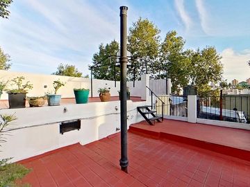 VENTA CASA FLORES 4AMB .2 TERRAZAS+PARRILLA
