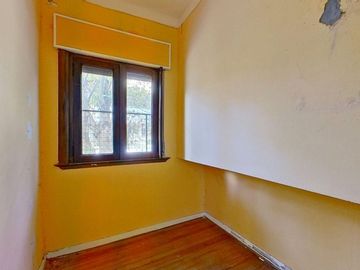 VENTA CASA FLORES 4AMB .2 TERRAZAS+PARRILLA