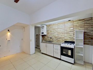 VENTA CASA FLORES 4AMB .2 TERRAZAS+PARRILLA