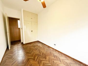 Venta depto 4amb Flores con Balcon