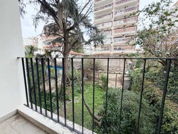 Venta depto 4amb Flores con Balcon