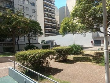 EN VENTA DEPTO 2 AMBIENTES CON BALCÓN - CABALLITO