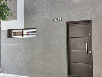 VENTA- PH-3 AMBIENTES- TERRAZA- A REFACCIONAR