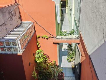 VENTA- PH-3 AMBIENTES- TERRAZA- A REFACCIONAR