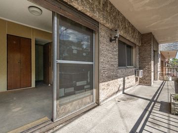VENTA-5 AMBIENTES- CON PATIO- VILLA LUGANO