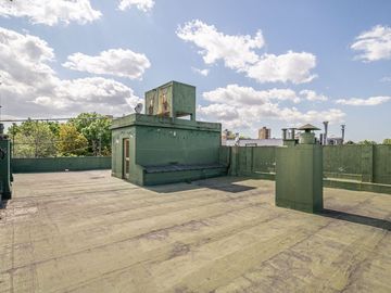 VENTA-5 AMBIENTES- CON PATIO- VILLA LUGANO