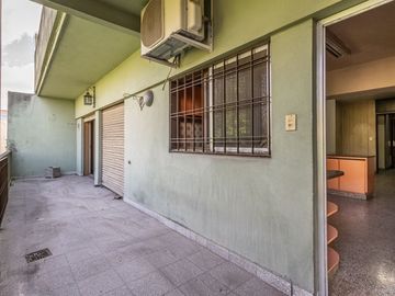 VENTA-5 AMBIENTES- CON PATIO- VILLA LUGANO