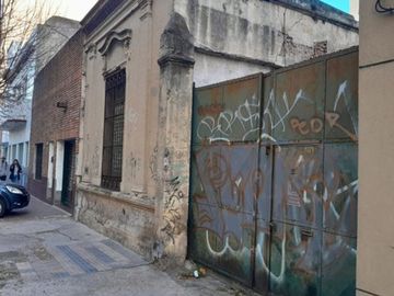 LOTE EN VENTA EN AVELLANEDA CON PREFACTIBILIDAD.