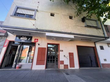 PH DOS AMBIENTES EN VENTA EN REMEDIOS DE ESCALADA