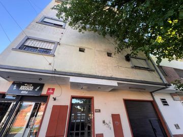 PH DOS AMBIENTES EN VENTA EN REMEDIOS DE ESCALADA