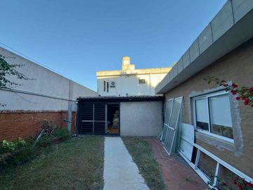 Alquiler depósito, local y oficinas en Ituzaingó