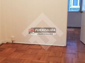 Departamento en Arriendo en Metro Baquedano