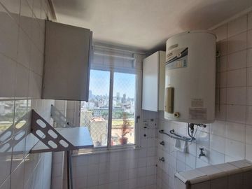Venta Departamento 3 ambientes, todo Sol Balvanera