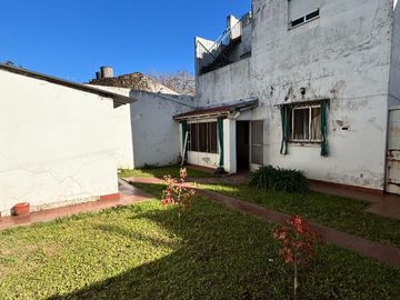 VENTA PH TIPO CASA 4 AMB OLIVOS  JARDIN QUINCHO
