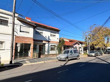 VENTA PH TIPO CASA 4 AMB OLIVOS  JARDIN QUINCHO