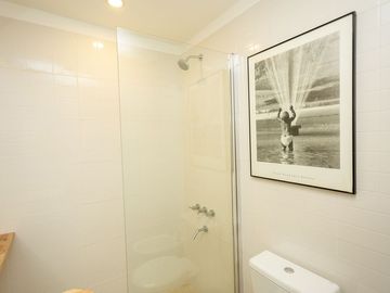 VENTA DEPTO 2 AMB. REFACCIONADO  ACASSUSO