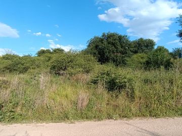 VENTA TERRENO PARQUE SIQUIMAN 830M2 ESCRITURA
