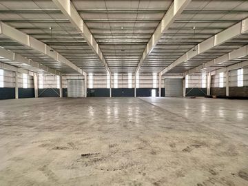Alquiler Galpón Planta Libre Polo Ind. Ezeiza