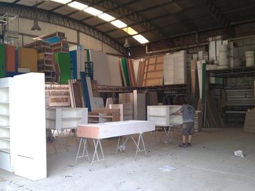 VENTA GALPONES LOTE INDUSTRIAL OFICINAS 8100M2 R21