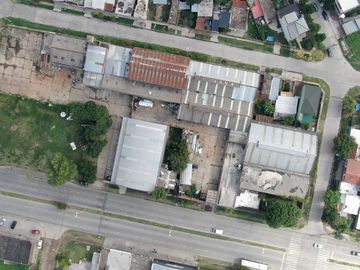 VENTA GALPONES LOTE INDUSTRIAL OFICINAS 8100M2 R21