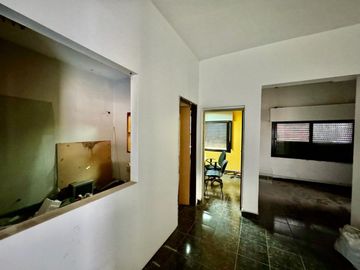 VENTA GALPONES LOTE INDUSTRIAL OFICINAS 8100M2 R21
