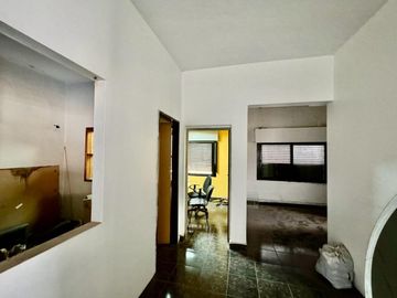 VENTA GALPONES LOTE INDUSTRIAL OFICINAS 8100M2 R21
