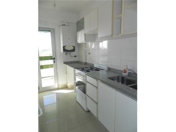 DEPARTAMENTO 3 AMBIENTES EN ALQUILER EN SAN ISIDRO