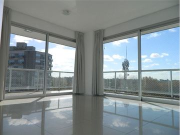 DEPARTAMENTO 3 AMBIENTES EN ALQUILER EN SAN ISIDRO