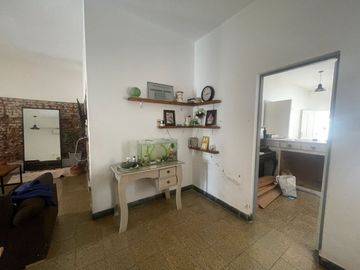 PH EN VENTA EN BRAGADO EN ZONA CENTRICA