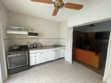 PH EN VENTA EN BRAGADO EN ZONA CENTRICA