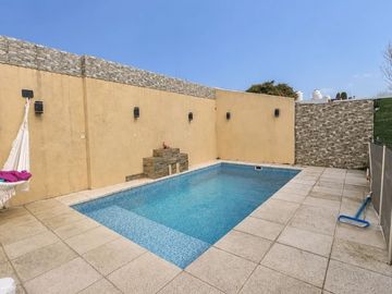 VENTA CASA DE 6 AMBIENTES EN MARTINEZ