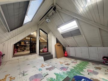 VENTA CASA DE 6 AMBIENTES EN MARTINEZ