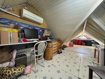 VENTA CASA DE 6 AMBIENTES EN MARTINEZ