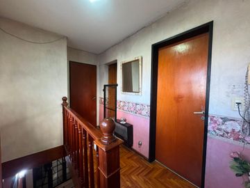 VENTA CASA DE 6 AMBIENTES EN MARTINEZ