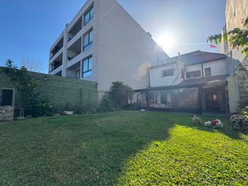 VENTA CASA DE 6 AMBIENTES EN MARTINEZ
