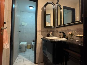 VENTA CASA DE 6 AMBIENTES EN MARTINEZ
